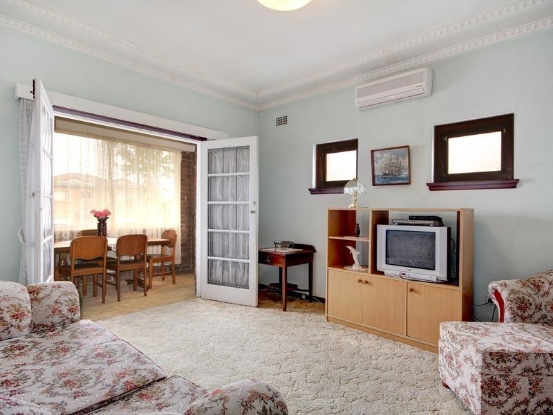 32 Taylor Street, Lakemba NSW 2195