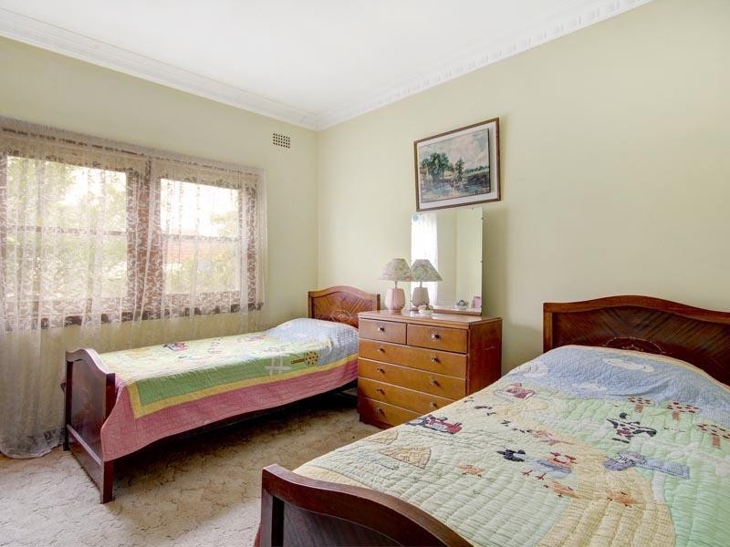 32 Taylor Street, Lakemba NSW 2195