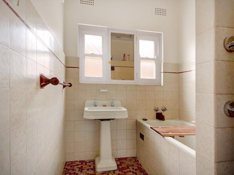 32 Taylor Street, Lakemba NSW 2195