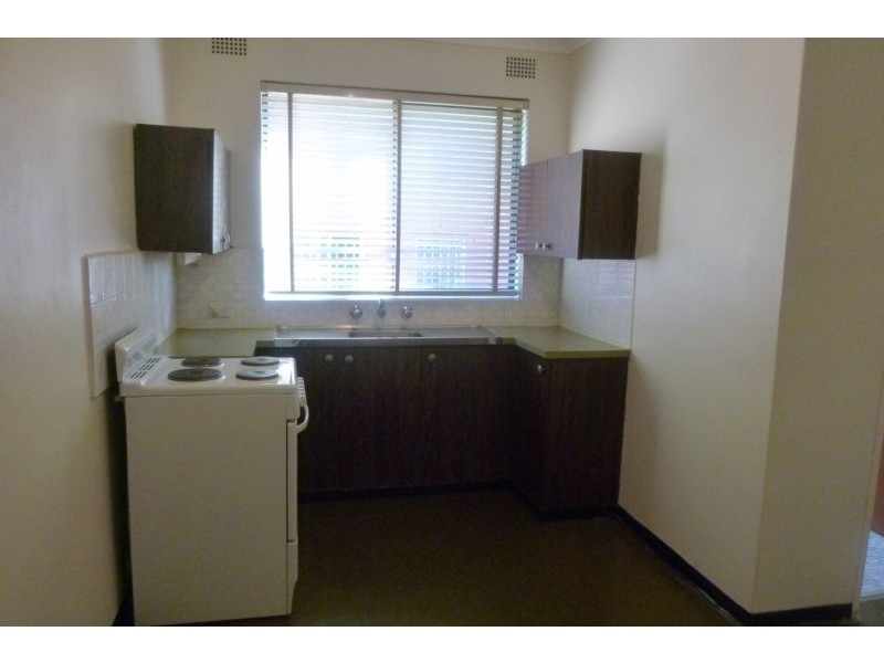 2/75 Knox Street, Belmore NSW 2192