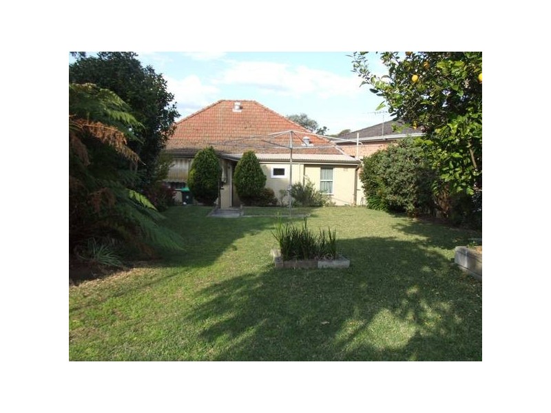 17 Rees Avenue, Belmore NSW 2192