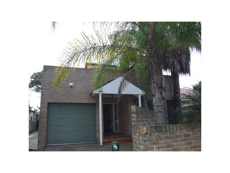 334 Roberts Road, Greenacre NSW 2190