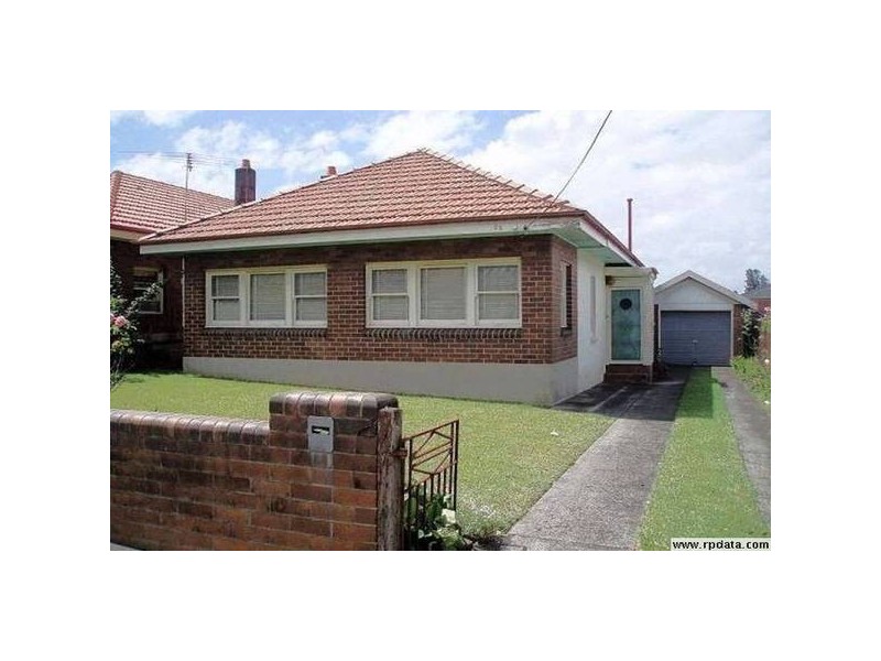 25 Seymour Parade, Belfield NSW 2191