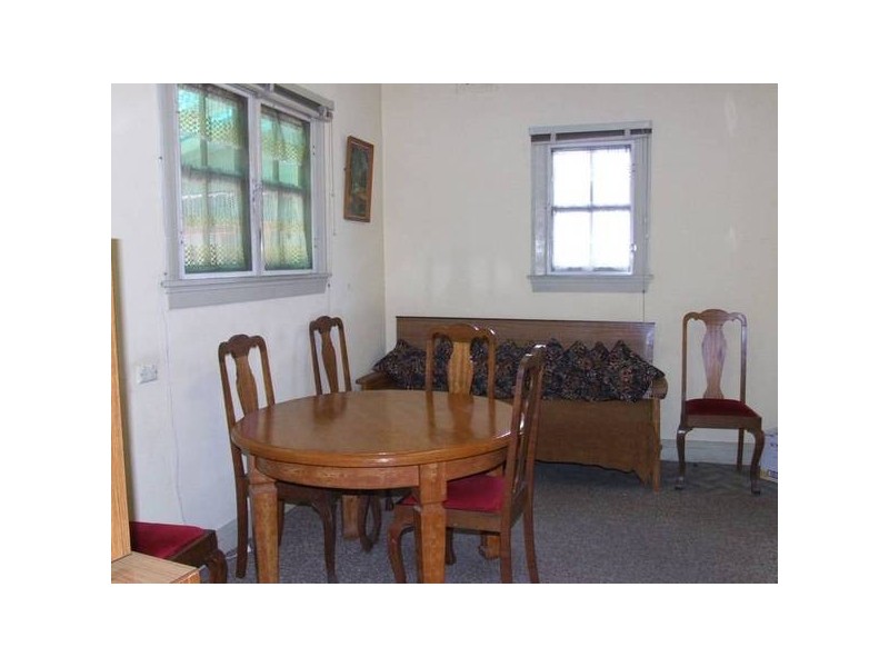 25 Seymour Parade, Belfield NSW 2191