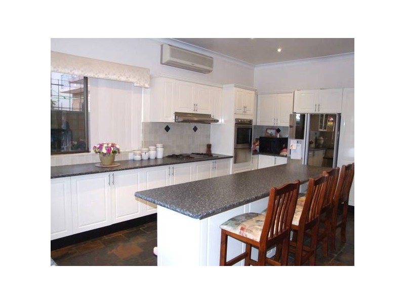 38 Seymour Parade, Belfield NSW 2191