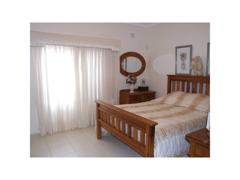 38 Seymour Parade, Belfield NSW 2191