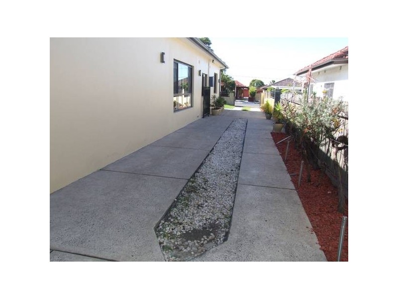 38 Seymour Parade, Belfield NSW 2191