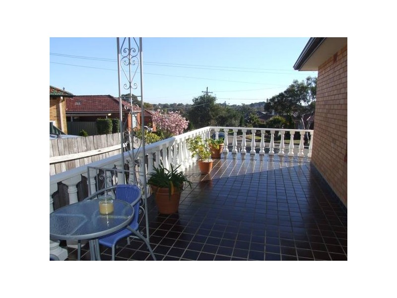 34 Eleanor Avenue, Belmore NSW 2192