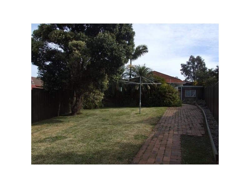 2 Acacia Street, Belmore NSW 2192