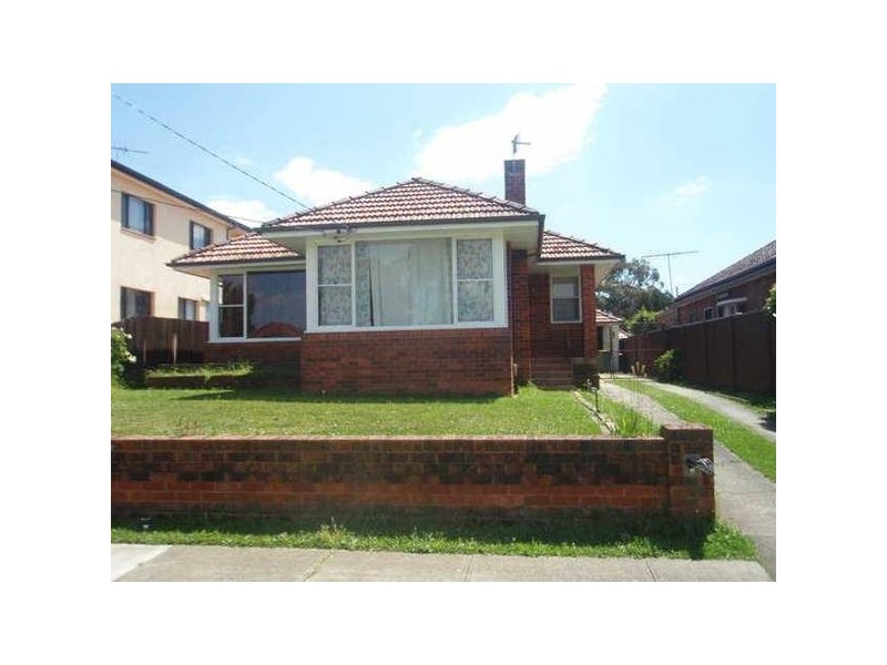 JULIETTE AVENUE, Mount Lewis NSW 2190