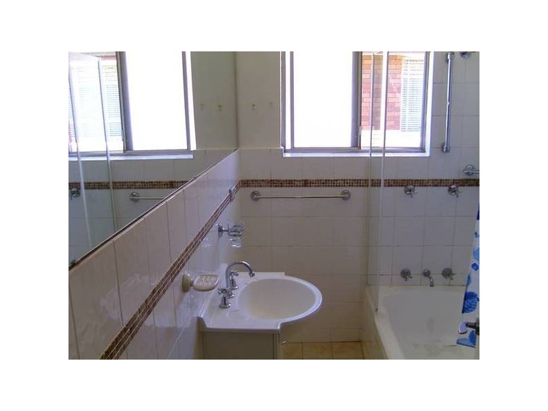 COLLLIN STREET, Lakemba NSW 2195