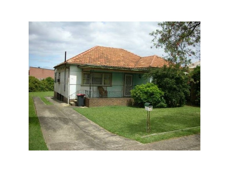 14 Kennedy Avenue, Belmore NSW 2192