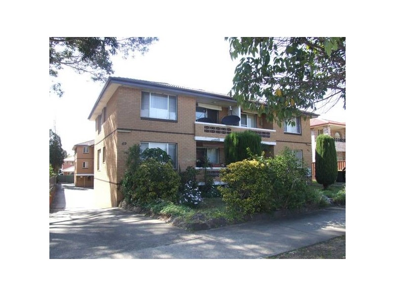 2/69 First Avenue, Campsie NSW 2194