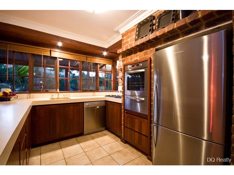 3 Crest Court, Edgewater WA 6027