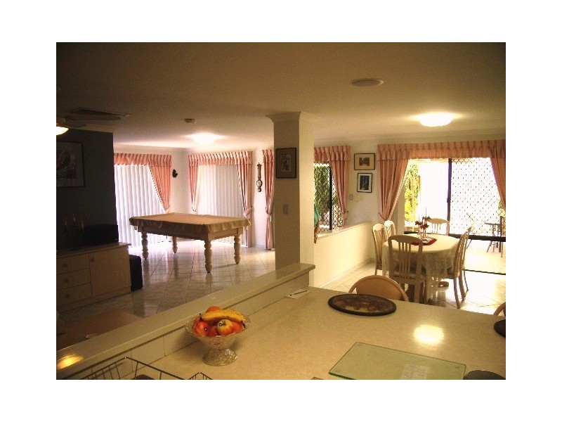 33 East Road, Hocking WA 6065