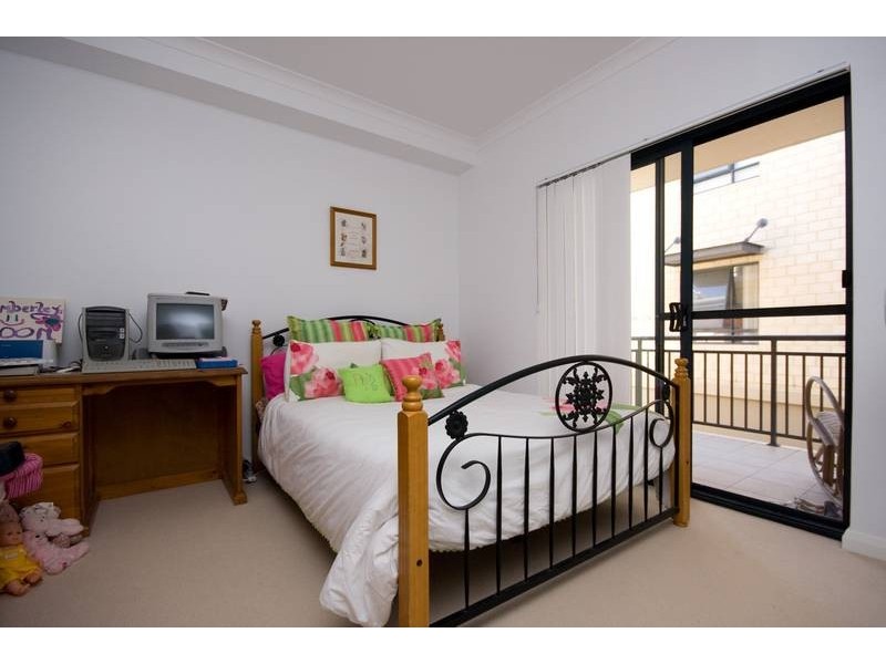 29/5 Spinebill Loop, Joondalup WA 6027