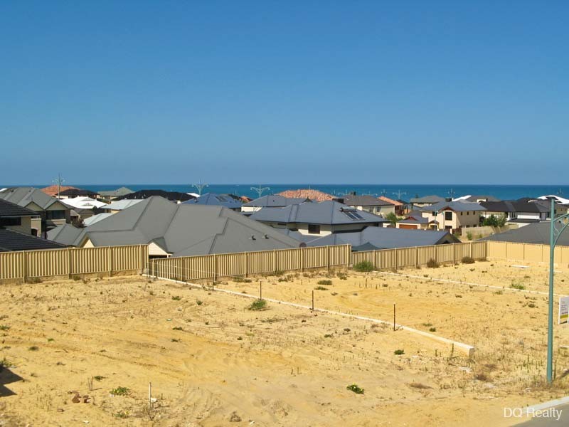 6 St Lucia Road, Iluka WA 6028