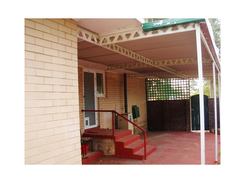 18 Winterton Way, Girrawheen WA 6064