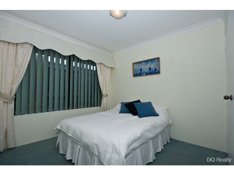 4 Clovelly Mews, Mindarie WA 6030