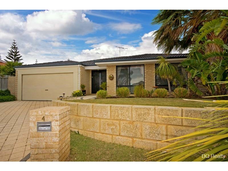 4 Clovelly Mews, Mindarie WA 6030