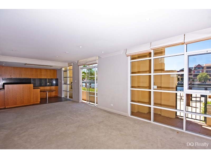 2/20 Royal Street, East Perth WA 6004