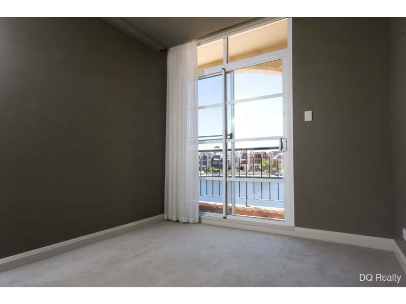 2/20 Royal Street, East Perth WA 6004