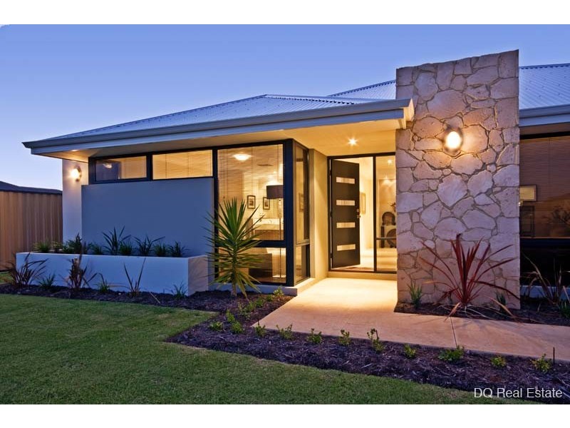 18 Tibicen Road, Tapping WA 6065