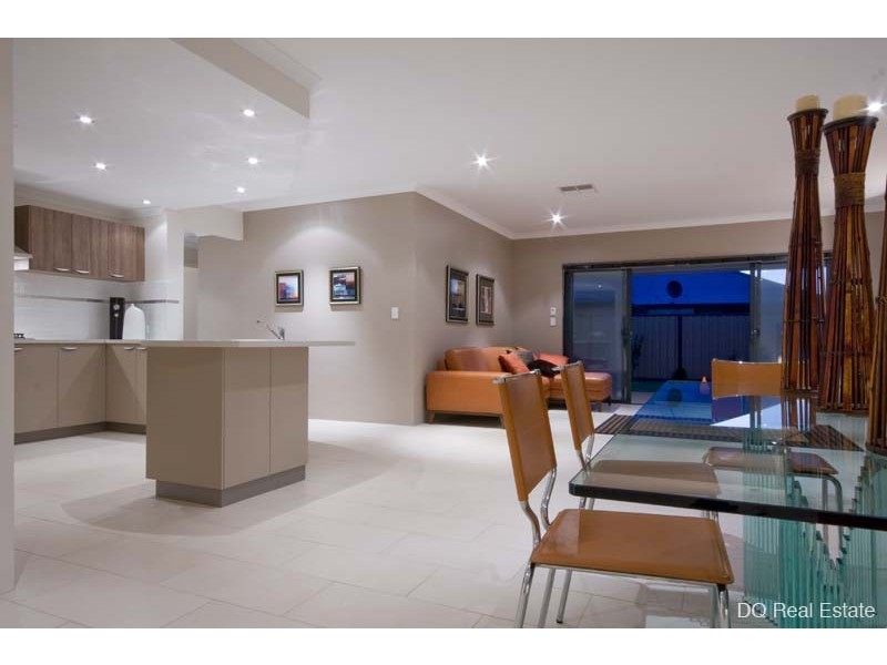 18 Tibicen Road, Tapping WA 6065