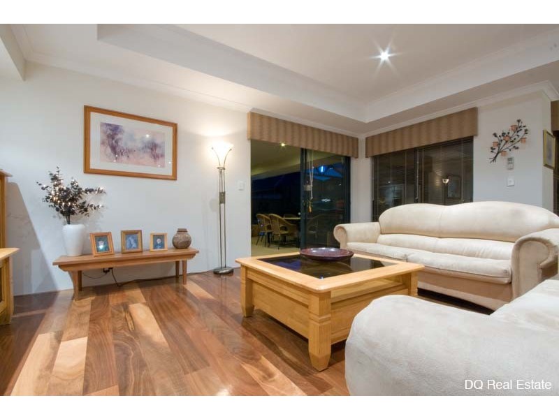 16 Scarfo Approach, Tapping WA 6065