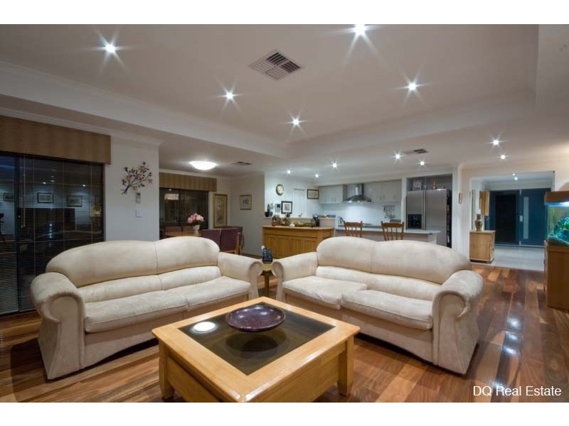 16 Scarfo Approach, Tapping WA 6065