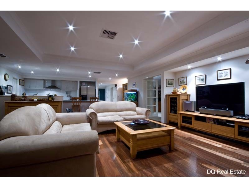 16 Scarfo Approach, Tapping WA 6065