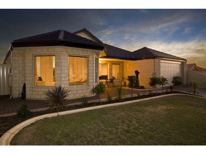 16 Castroreale Boulevard, Sinagra WA 6065
