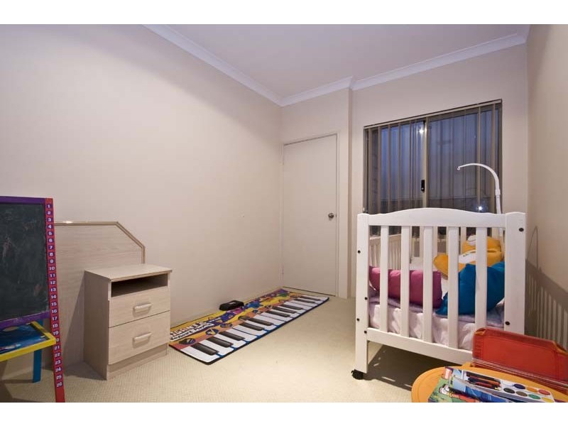 16 Castroreale Boulevard, Sinagra WA 6065