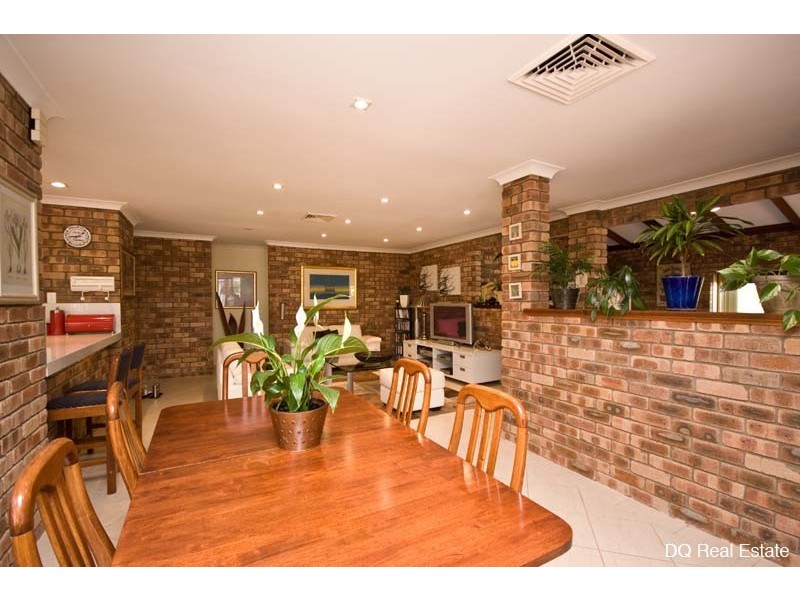 84 The Crest, Woodvale WA 6026