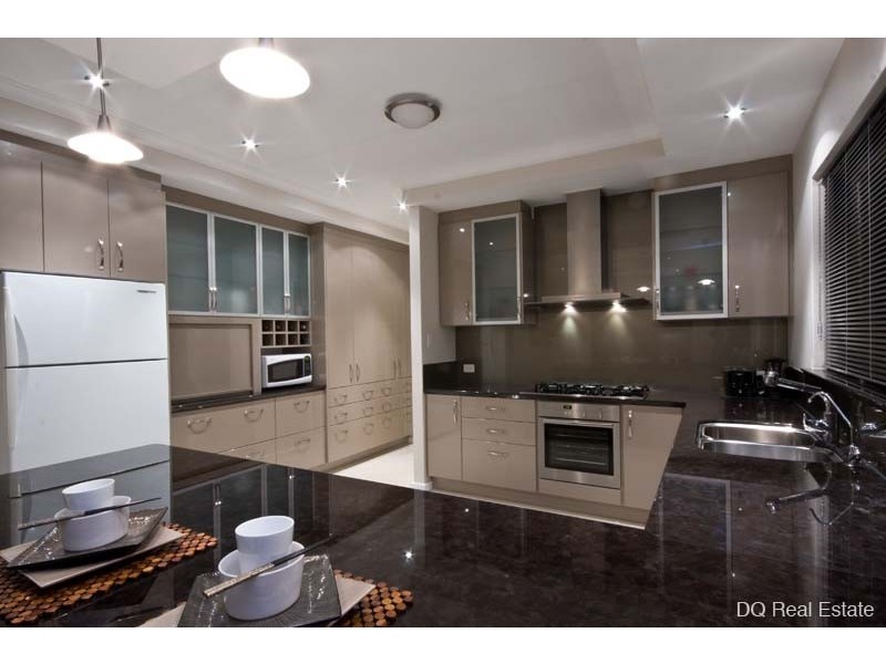 35 Beckett Circuit, Darch WA 6065