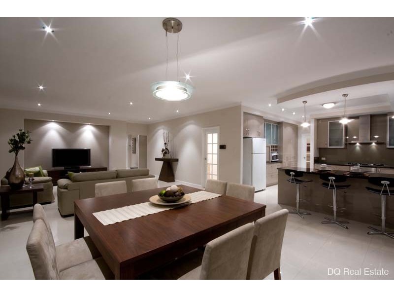 35 Beckett Circuit, Darch WA 6065