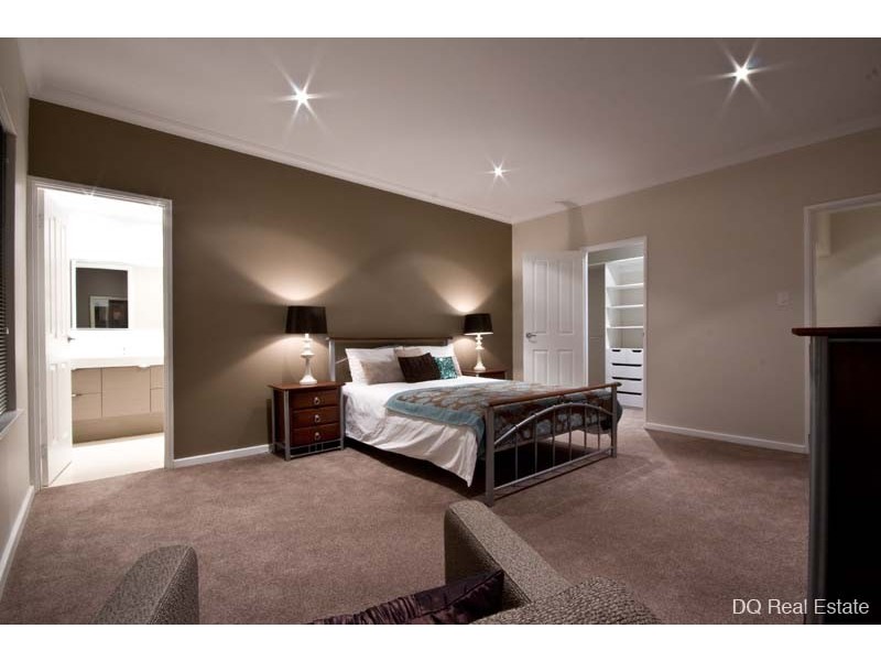 35 Beckett Circuit, Darch WA 6065