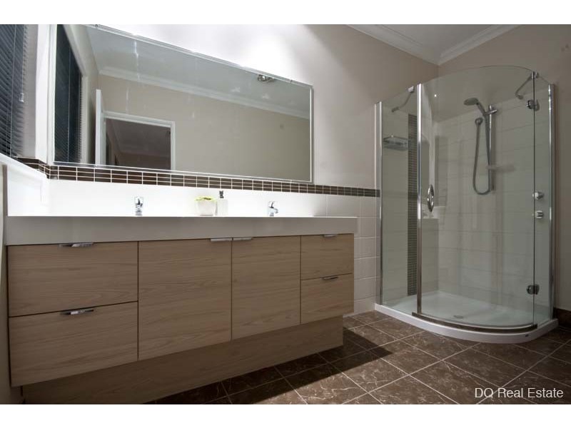 35 Beckett Circuit, Darch WA 6065