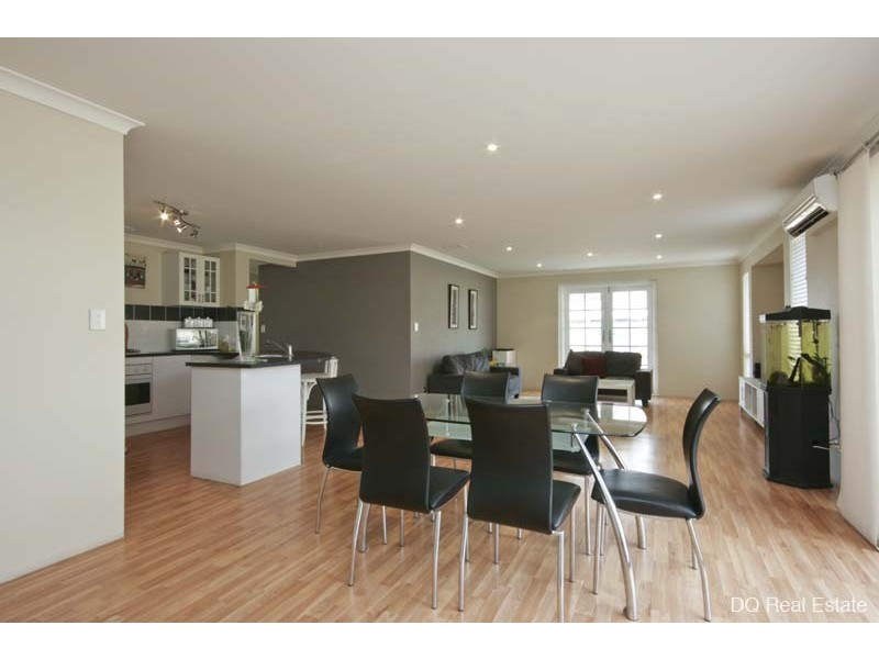 18 Vinciullo Way, Sinagra WA 6065