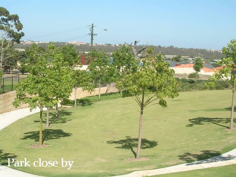 18 Vinciullo Way, Sinagra WA 6065