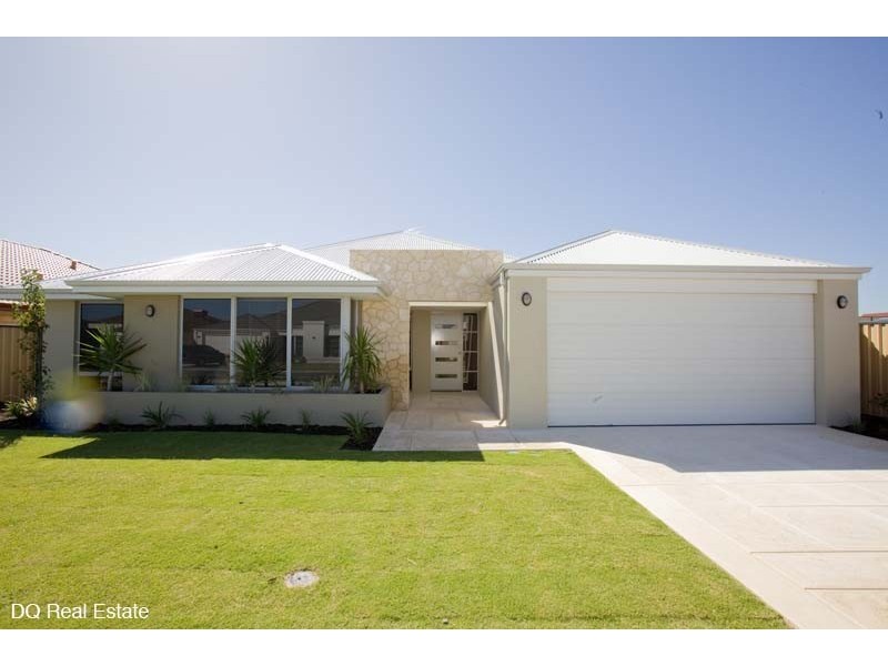 19 Tibicen Road, Tapping WA 6065