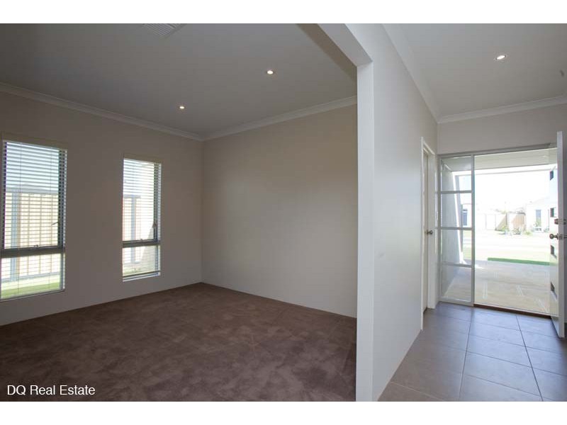 19 Tibicen Road, Tapping WA 6065