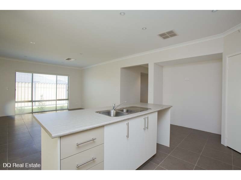 19 Tibicen Road, Tapping WA 6065