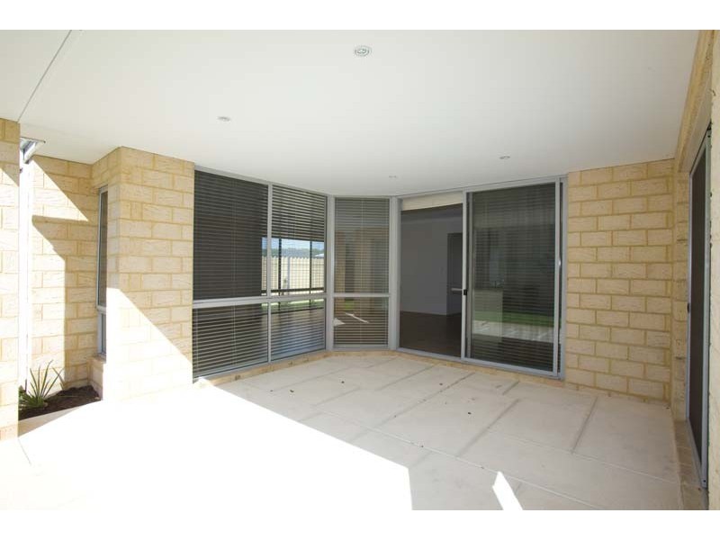 19 Tibicen Road, Tapping WA 6065