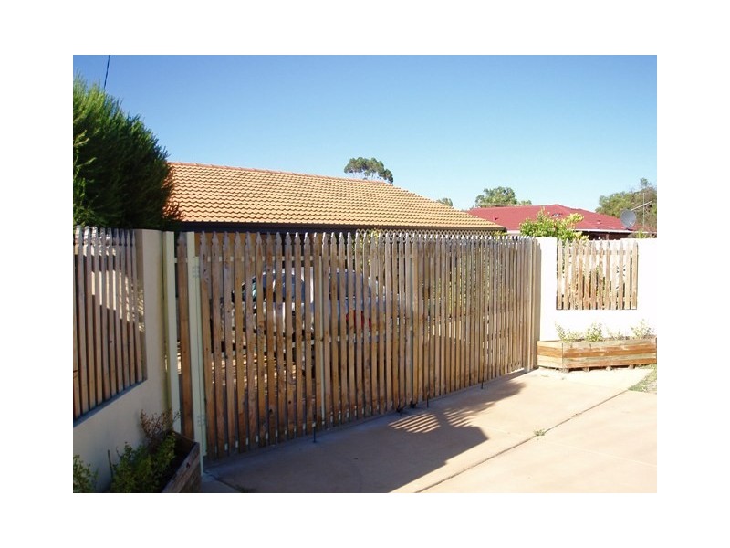 17 Esperanto Way, Westminster WA 6061