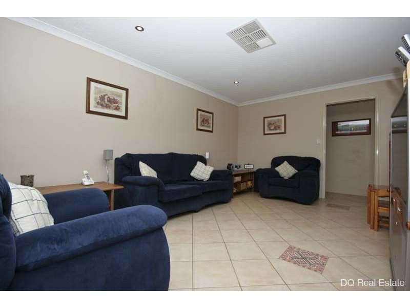 5 Tama Way, Pearsall WA 6065