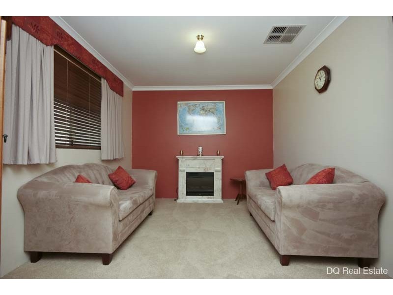 5 Tama Way, Pearsall WA 6065