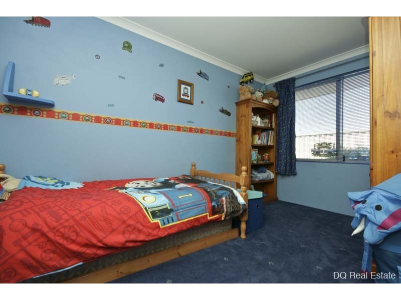 5 Tama Way, Pearsall WA 6065