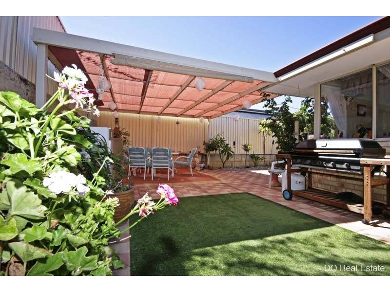 5 Tama Way, Pearsall WA 6065