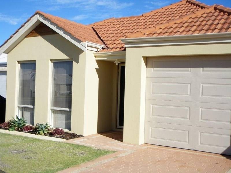 24 Edenbrook Terrace, Clarkson WA 6030